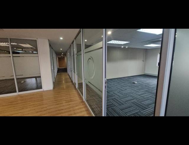 BUSINESS PROPERTY TO RENT IN HALFWAY HOUSE